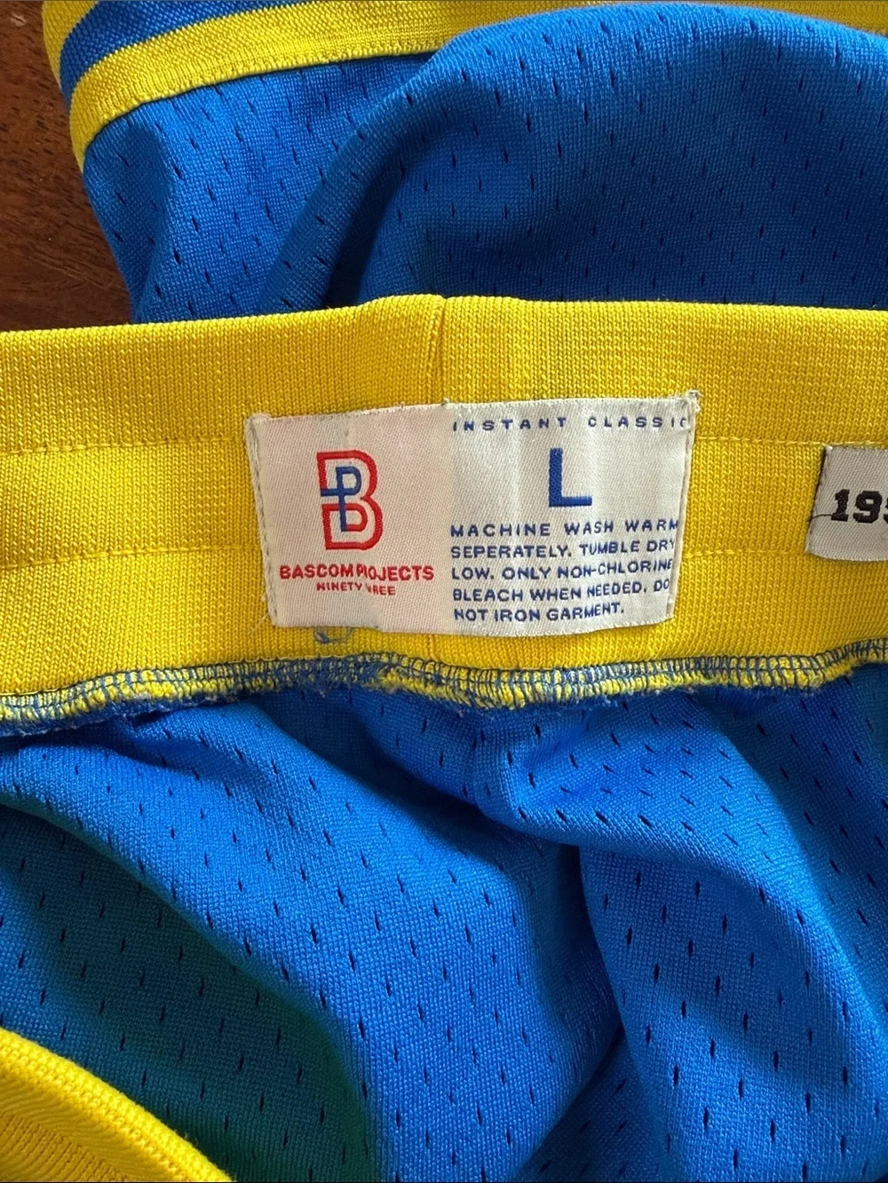 Bascom Projects double lined gym basketball shorts blue yellow size large